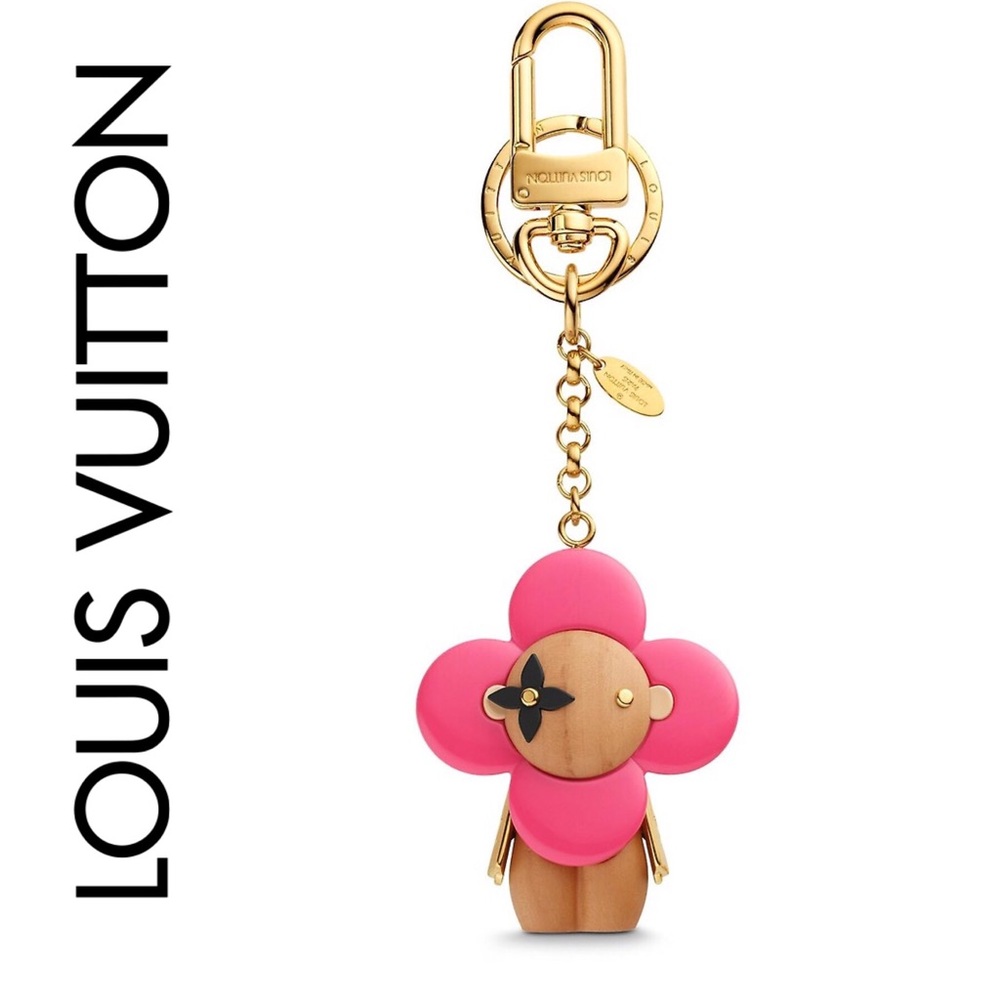 ⛔️SOLD⛔️NIB RARE❤️Louis Vuitton Vivienne Key Charm